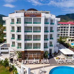 Munamar Beach Hotel