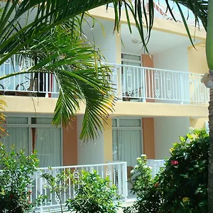 Le Royaume Du Soleil Appart hôtel Sainte-Anne