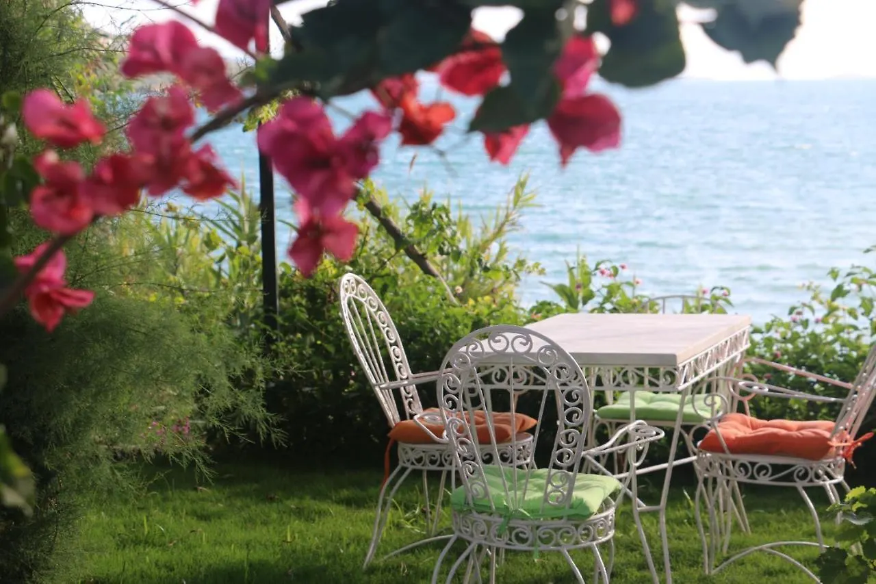 Hotel Urga Butik Otel & Restaurant Gulluk